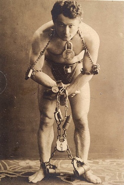 houdini-chains.jpg