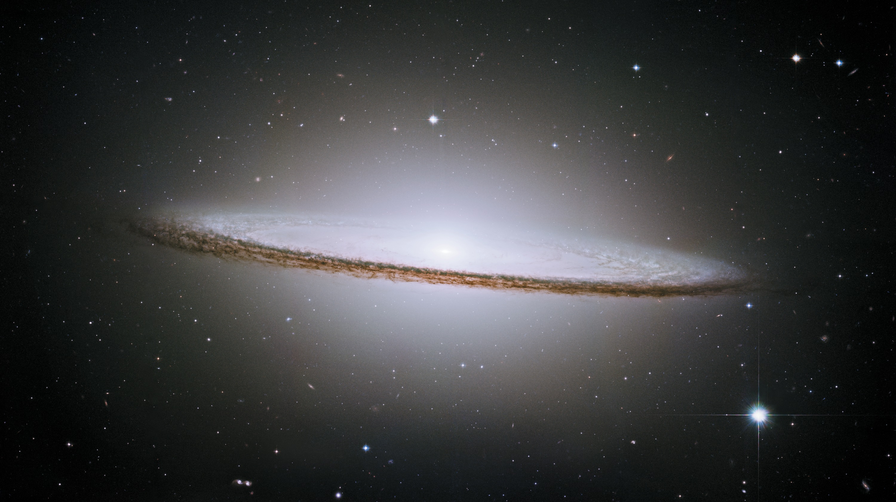 89979_Hubble_STScI_2003_28.jpg