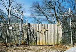  Content Body Farm Gate