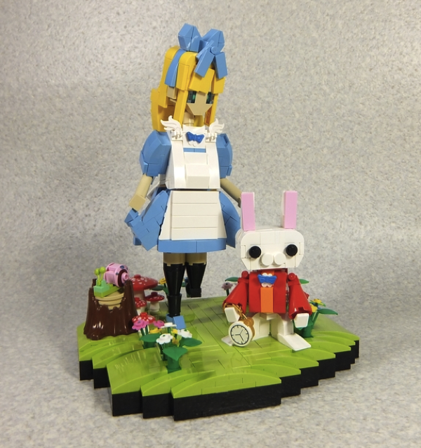 MOC White rabbit Herald, Alice in Wonderland - Special LEGO Themes