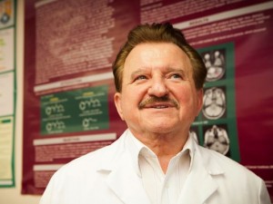 1384204509000-Dr-Stanislaw-Burzynski-story1551