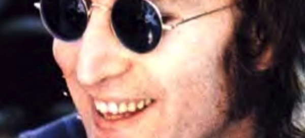 lennon.jpg Lennon