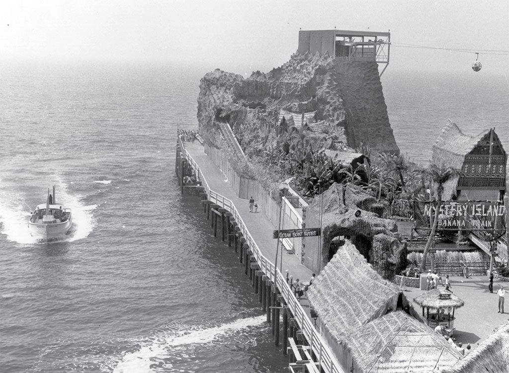 10 photos from L.A.'s longgone Pacific Ocean Park, a day out by the