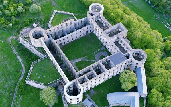 55-61845-borgholm-castle-in-sweden-1402436190