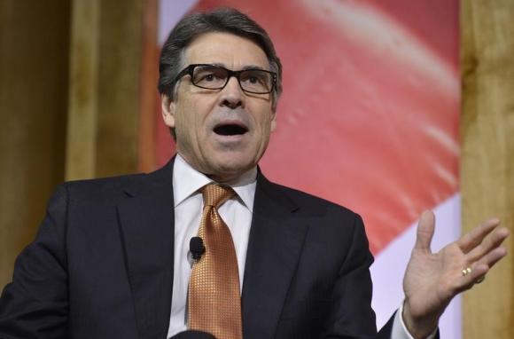 Texas Gov. Rick Perry makes remarks during a panel discussion on "Criminal Justice Reform" at the Conservative Political Action Conference (CPAC) opens in Oxon Hill, Maryland, March 7, 2014. (REUTERS/Mike Theiler)