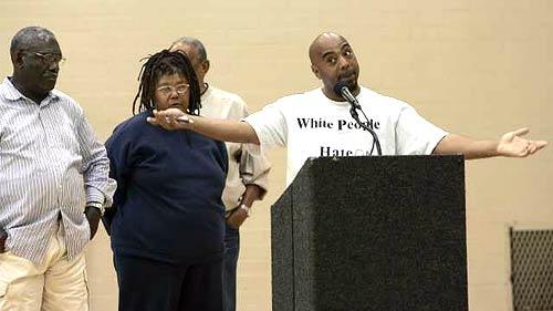 Mr. Hunt speaking at an earlier public meeting. Photo: Los Angeles Times.