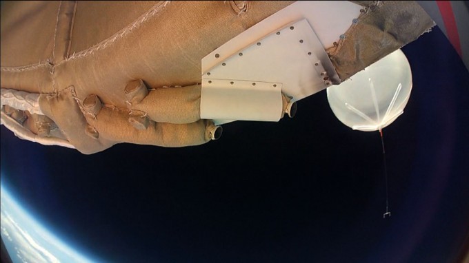pia18464