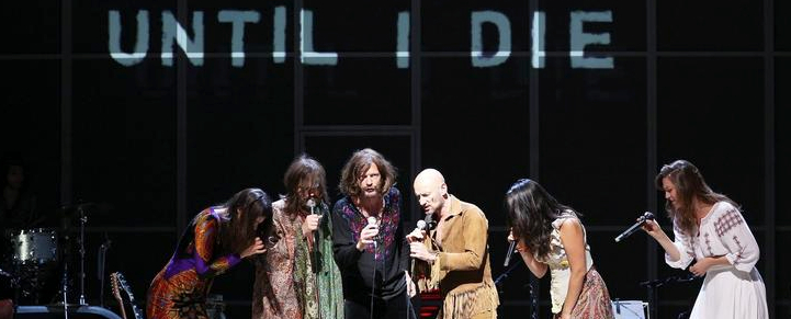 la-et-cm-charles-manson-musical-hamburg-german-001