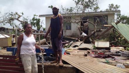 Photos Of Cyclone Devastation On Pacific Island Nation Of Vanuatu ...