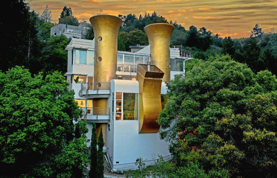 For sale strange opulent house meant to resemble a massive saxophone