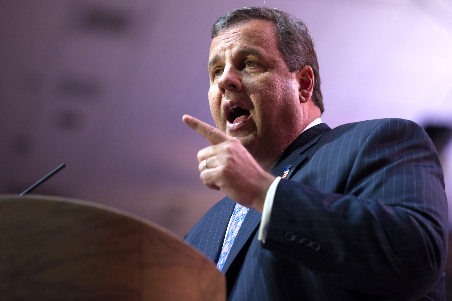 Chris Christie shuts down MAGA Newsmax host: 