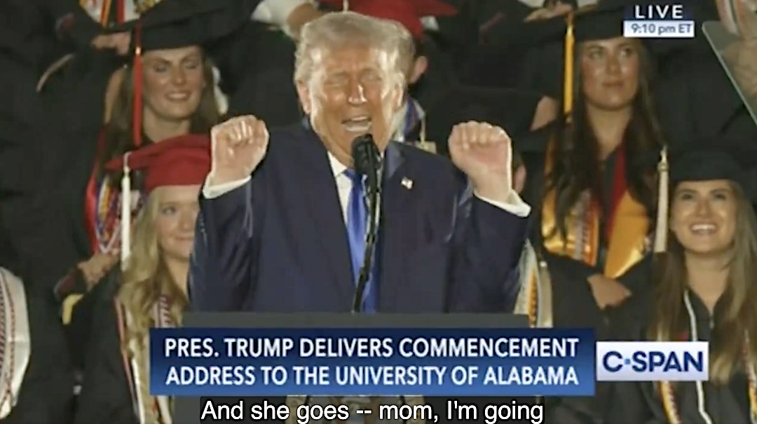 Trump's cringeworthy groans and grunts brutally mocked online: 